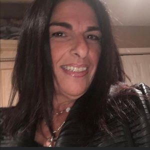 Meet your Posher, Marianne